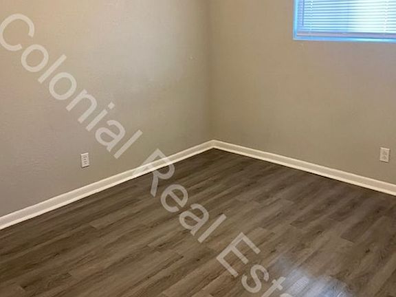 2nd image of 1525 N Reid St #4