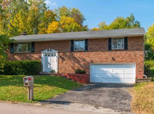 6117 Rivercliff Ln, Dayton, OH