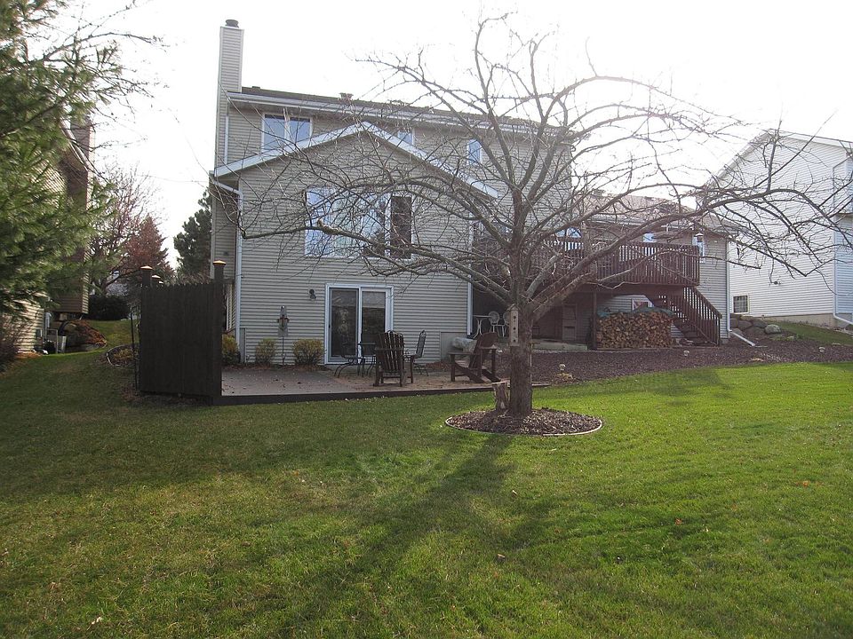 2nd image of 5906 Stanton Ln