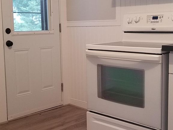 3rd image of 48 Byron Ave #1