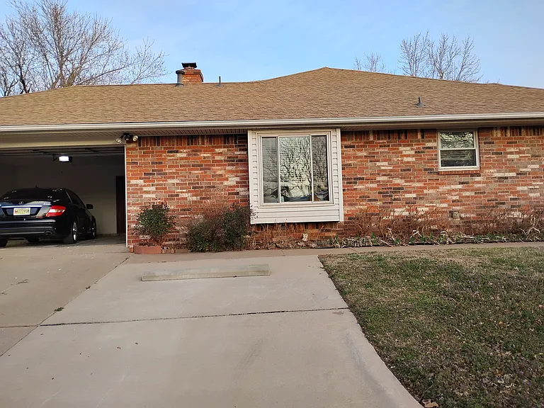 2321 Pinon Pl — Photo 3
