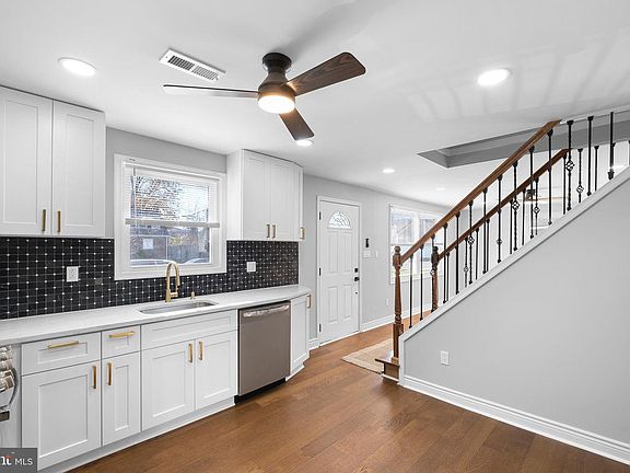 5th image of 114 Vilone Rd