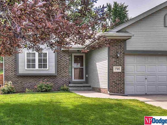 2nd image of 2709 Lynnwood Dr