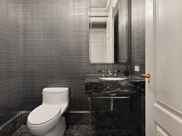 20 East End Avenue image 21 of 31