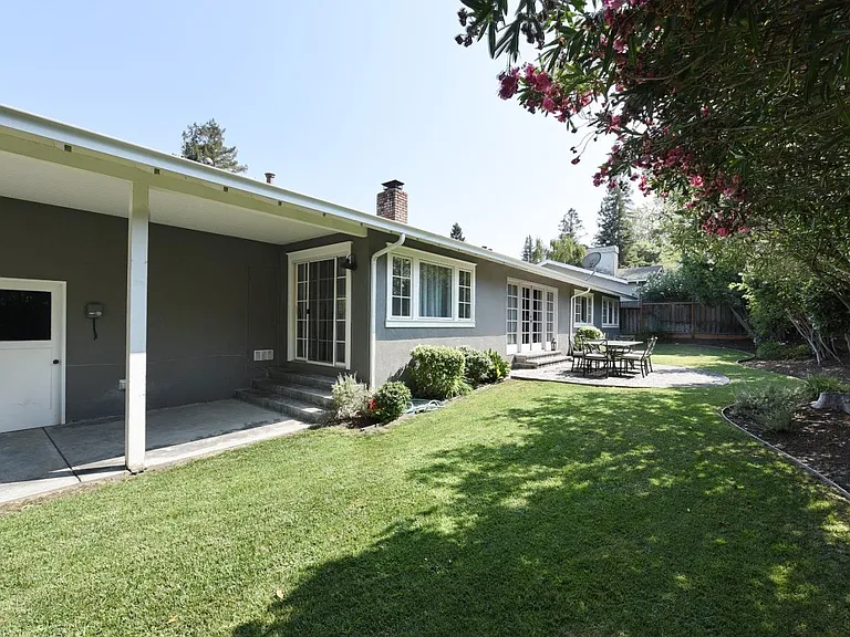 15 Harrison Way — Photo 11