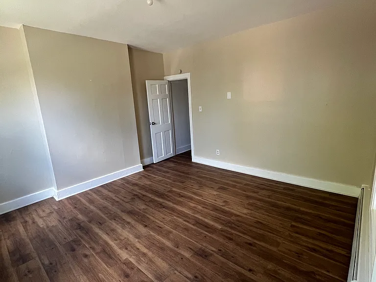 30 Center St #1 — Photo 12