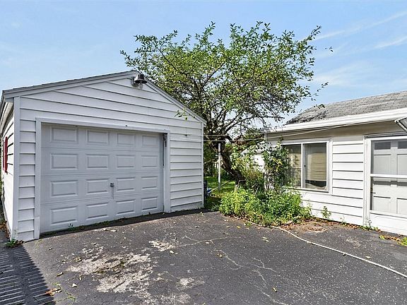 4th image of 9 Roser St