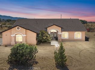 11722 Brookside Ct, Phelan, CA 92371