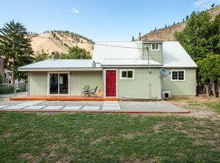 422 Norman Ave, Cashmere, WA 98815