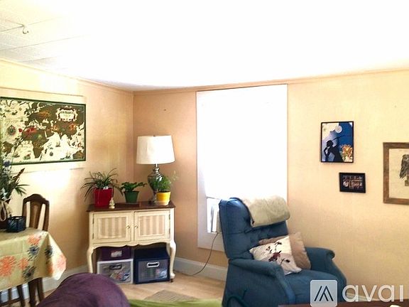 4th image of 16 Washington St #3