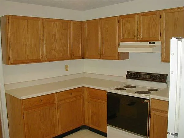 3386 Phillips Cir — Photo 3
