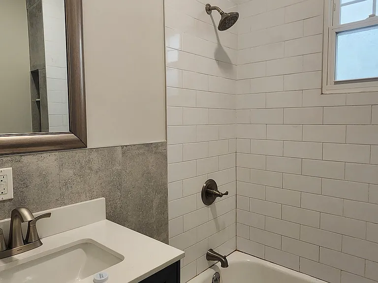 312 59th St #2 — Photo 7