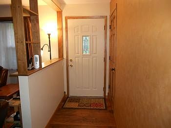 Front door area is divided giving a nice foyer.