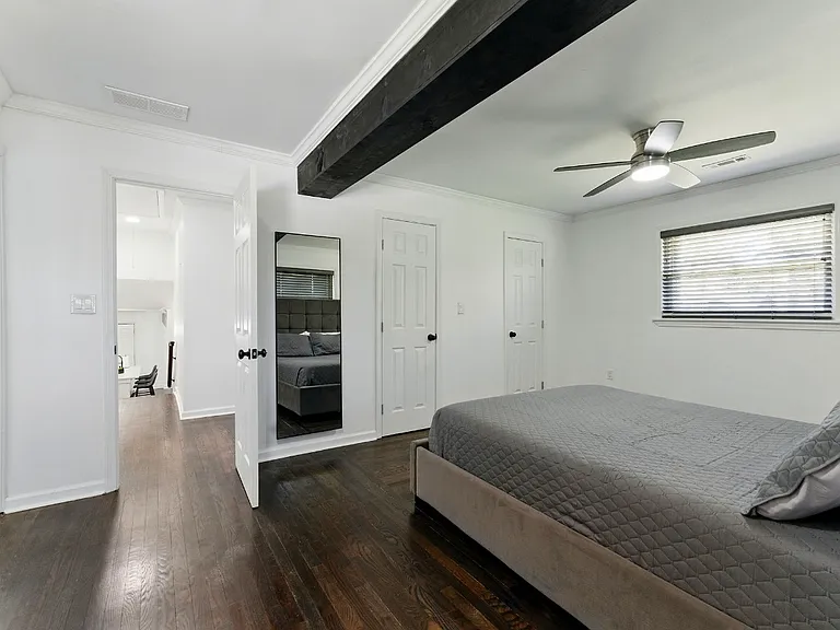 2820 Memorial Dr SE — Photo 12