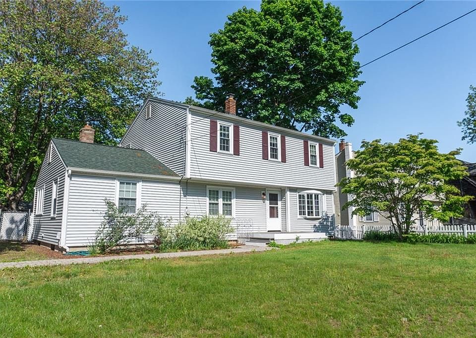 201 Lakedell Dr, Warwick, RI 02818 Zillow