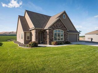 2777 Karlee Dr, Richland, WA 99352