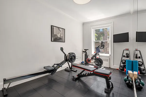 Rented by Compass | media 33