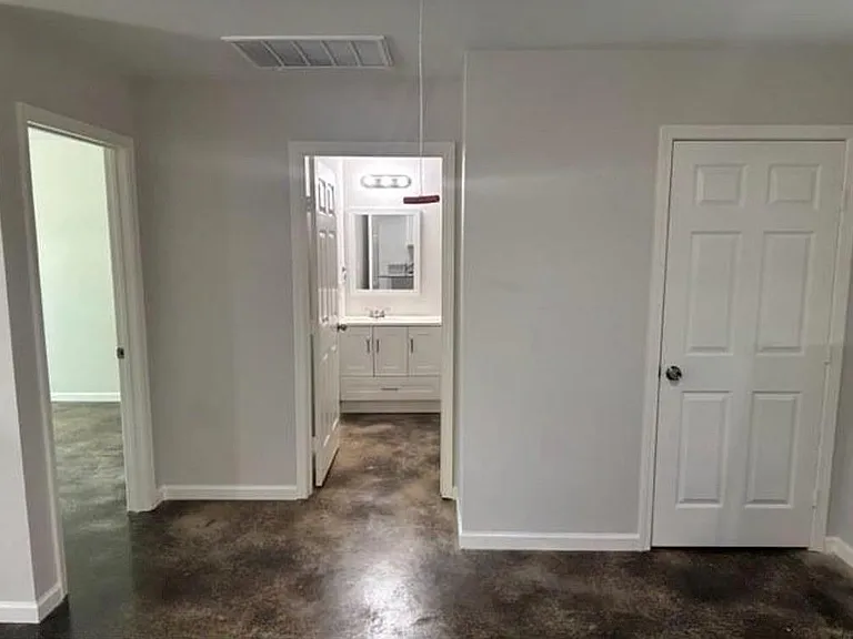 635 N Martin Luther King Dr — Photo 10