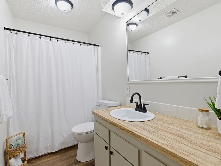 502 N Harper St — Photo 15