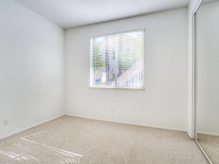 2029 Vista Del Sol — Photo 33