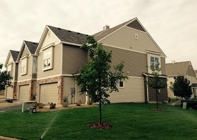 2nd image of 586 Stonewood Ln