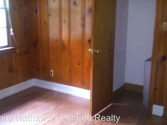 5th image of 3529 Grandview Dr