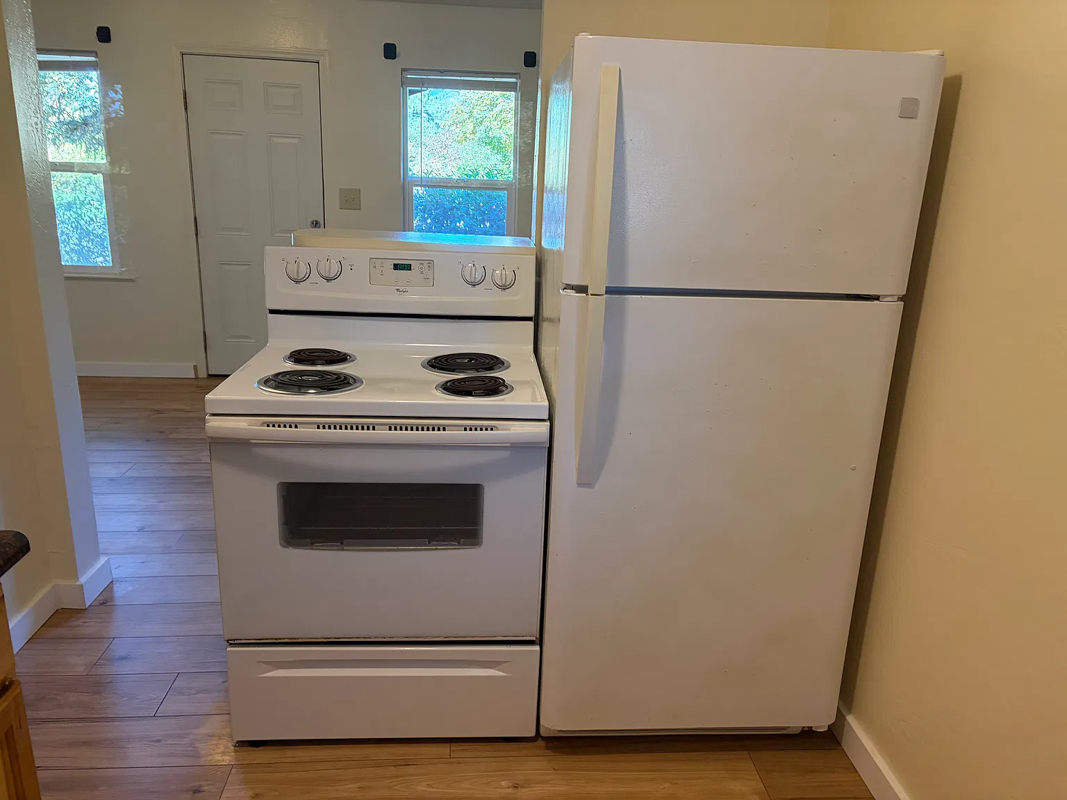 1 bed, 450 sqft, $800 — Photo 2
