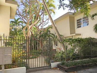 3000 Bird Ave #3D-12, Miami, FL, 33133