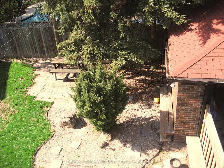 70 Snowdon Ave — Photo 23