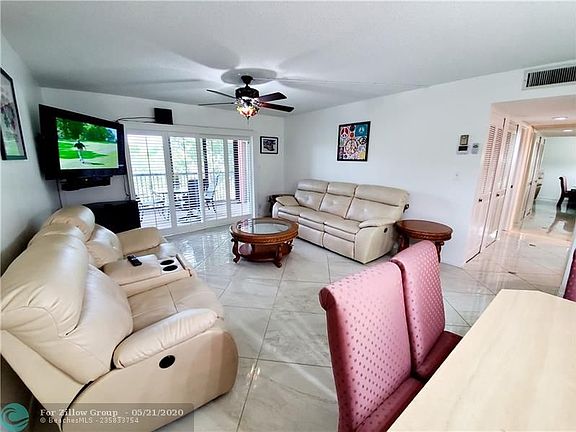 2nd image of 2208 S Cypress Bend Dr #3-402