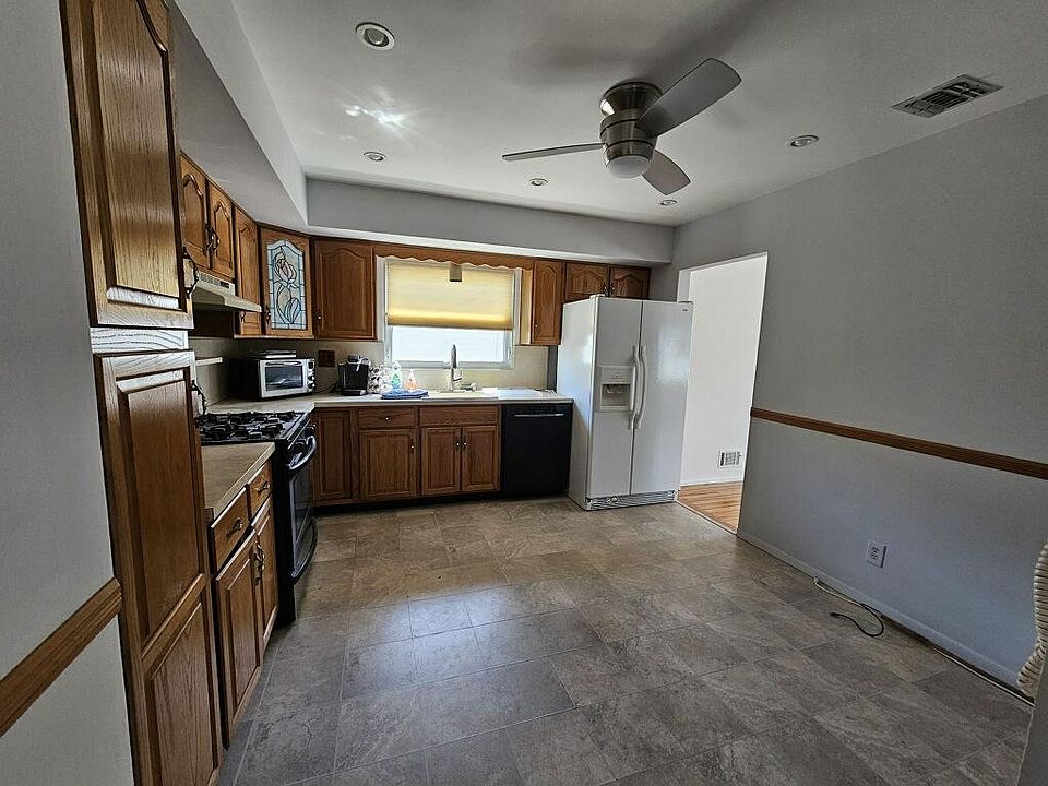 10 Escanaba Ave FLOOR 2, Staten Island, NY 10308 Zillow