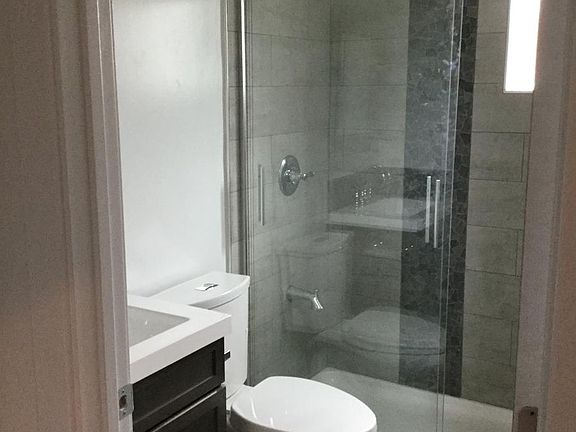 Modern bathroom