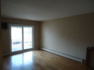2230 Steinway St #2, Astoria, NY 11105