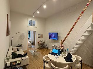 117 E 11th St #2D, New York, NY 10003