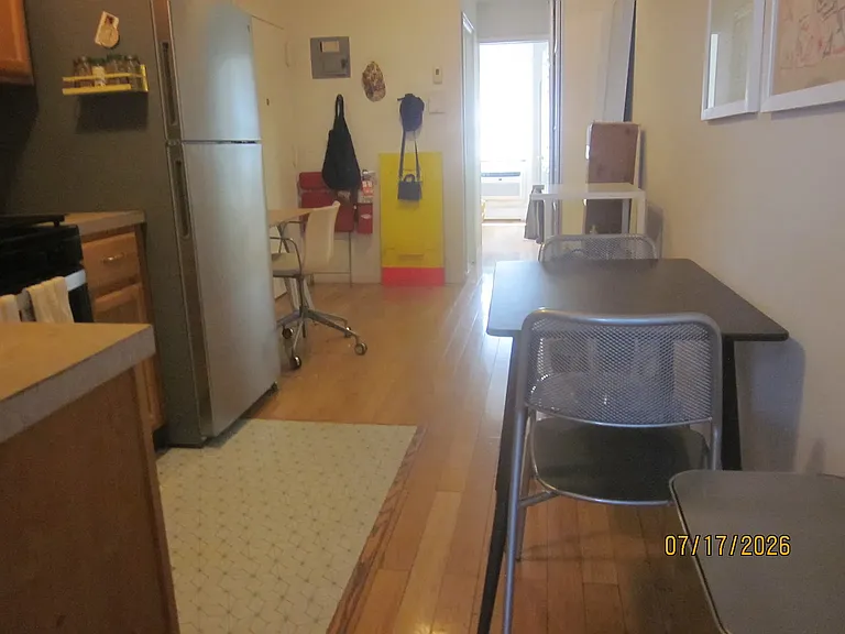 140 Richardson St #3 — Photo 2