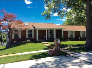324 Saddle Back Dr, Saint Louis, MO