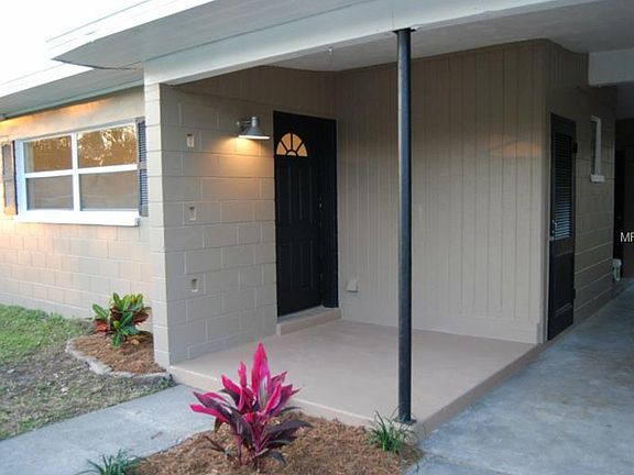 4th image of 7019 Darien Way