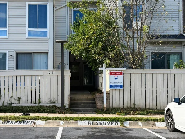 10169 Ridgeline Dr, Montgomery Village, MD 20886
