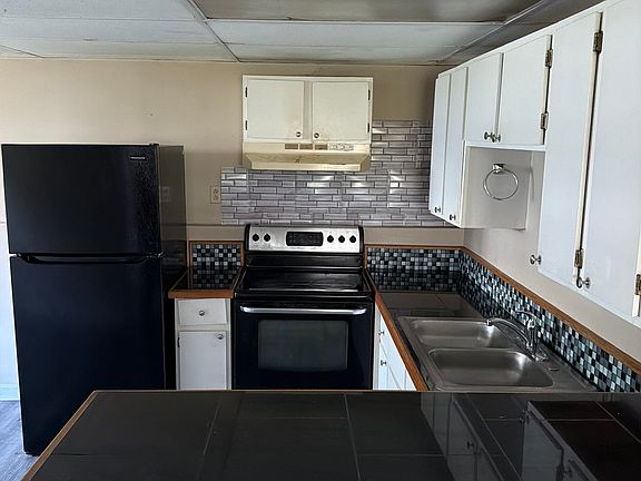 5th image of 627629 Virginia Ave