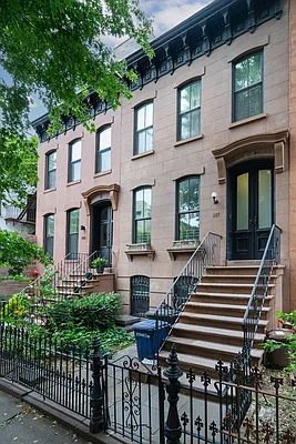 Rented by Corcoran | media 1