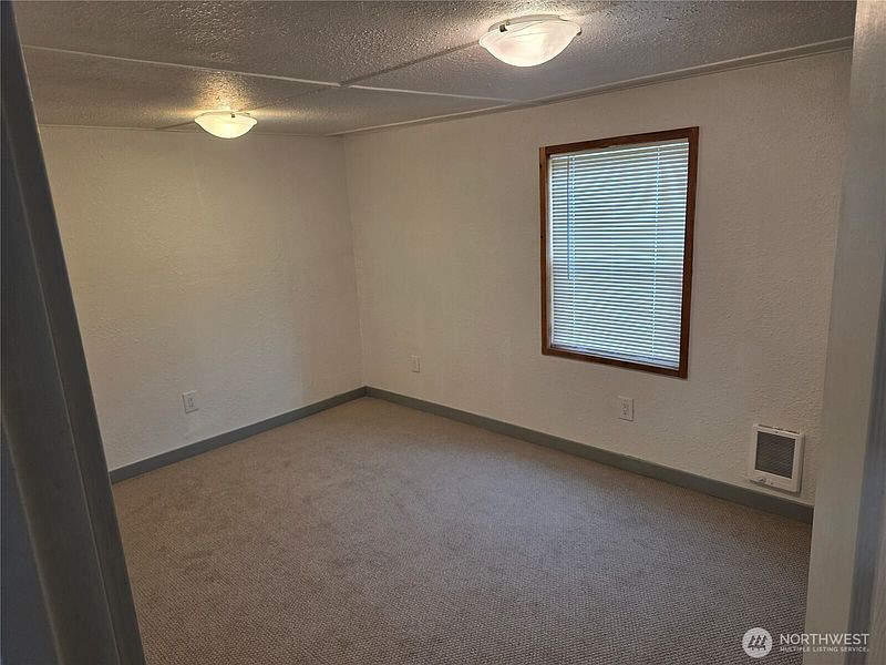 5th image of 617 W H Street