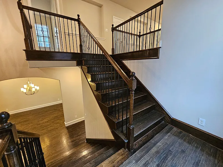 988 Shadyside Ln — Photo 21