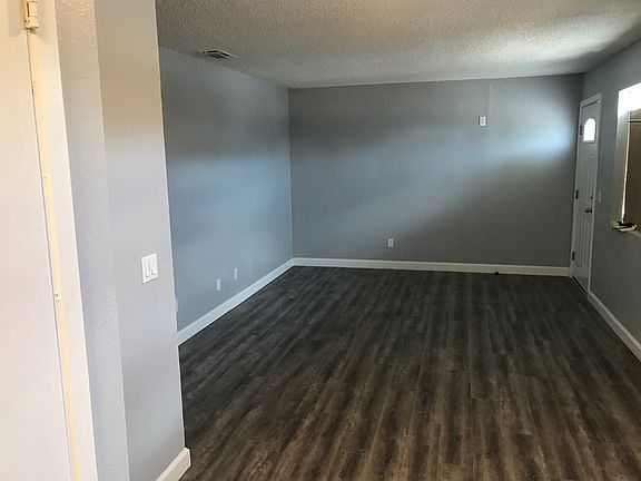 3rd image of 3938 E Olive Ave APT 101