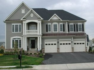 22131 Whisperhill Ct, Ashburn, VA 20148