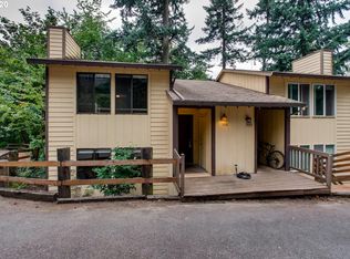 5041 SW Pasadena St, Portland, OR 97219