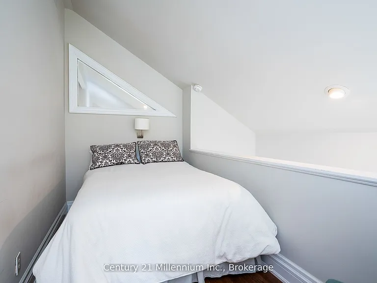 160 Grand Cypress Ln — Photo 32