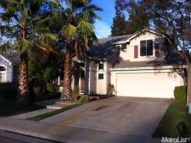 9139 Splendido Way photo 1