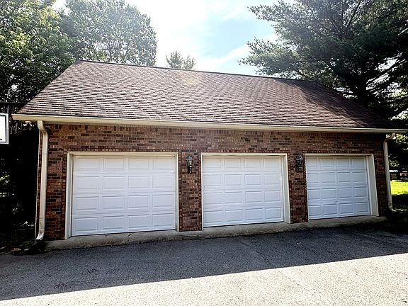 4th image of 101 McNairy Ln