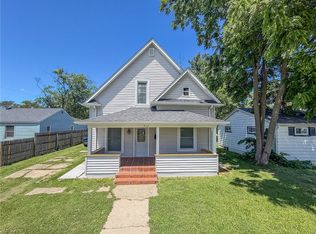 911 Forrest St, Danville, IL 61832