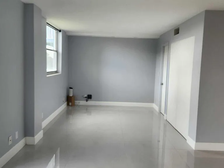 5301 NW 2nd Ave #307 — Photo 4